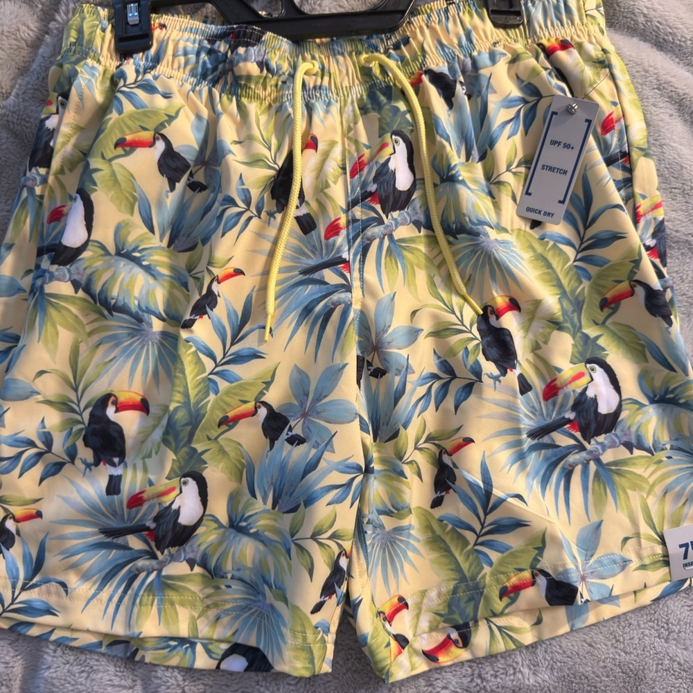 George Tropical Toucan Print Swim Trunks - NWT (Size - Medium) Dry Fit